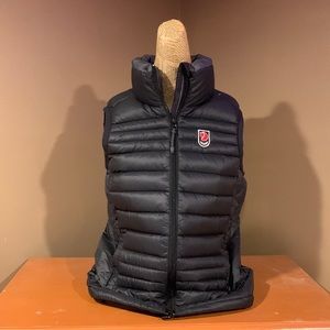 FJALL RAVEN WINTER VEST